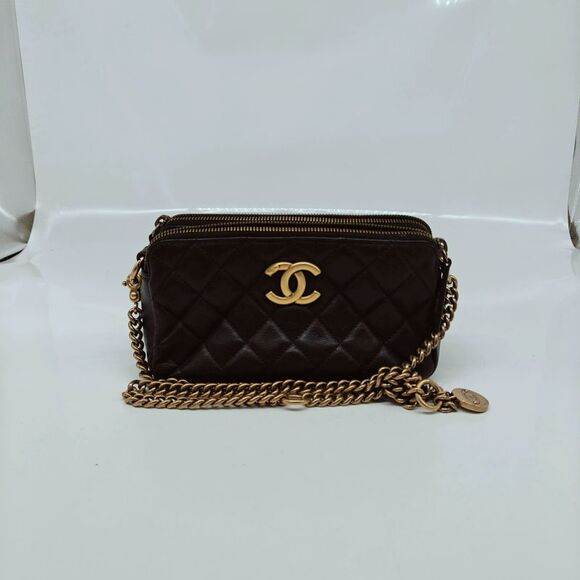 Chanel Women Pre-Loved Bag Very Good Condition - Picture 1 of 9